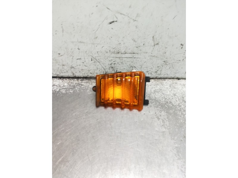 Recambio de piloto delantero derecho para renault master referencia OEM IAM   