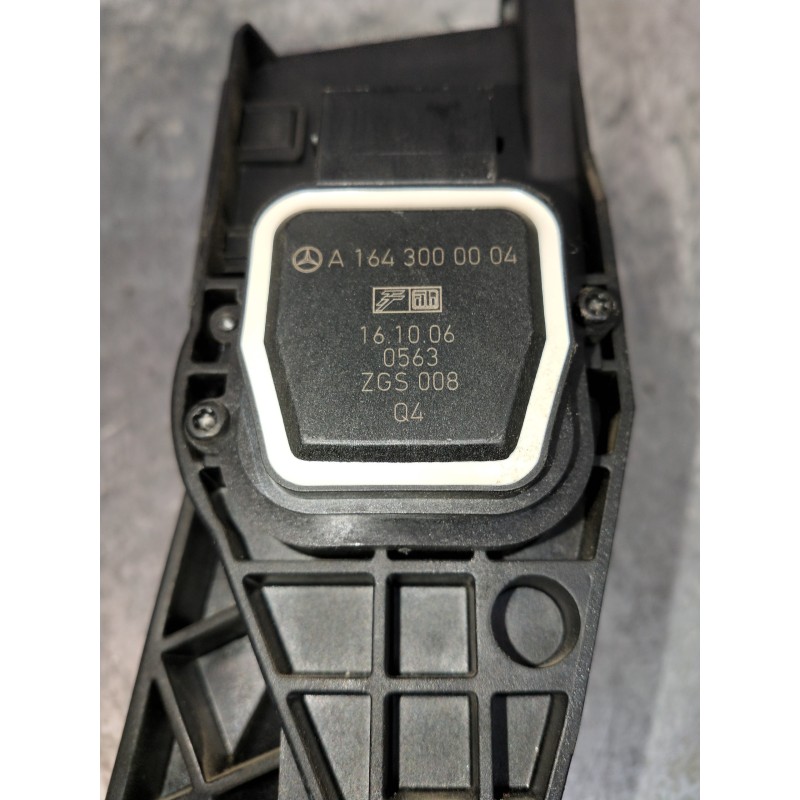 Recambio de potenciometro pedal para mercedes clase gl (x164) 420 cdi 4-matic (164.828) referencia OEM IAM A1643000004  
