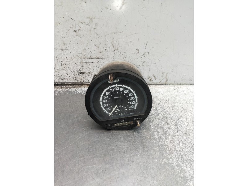 Recambio de cuadro cuentakm para renault master referencia OEM IAM   