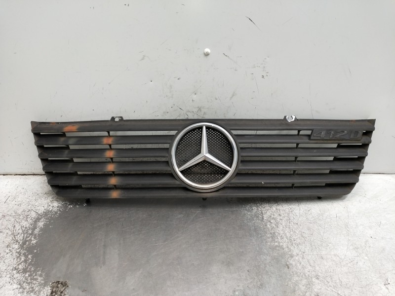 Recambio de rejilla delantera para mercedes sprinter (w901,w904) caja cerr. 2.9 turbodiesel referencia OEM IAM   