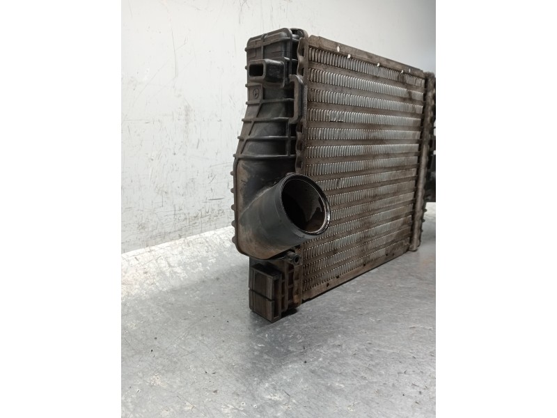 Recambio de intercooler para mercedes vito (w638) combi 112 cdi (638.194) referencia OEM IAM 6385012901 160010041F 