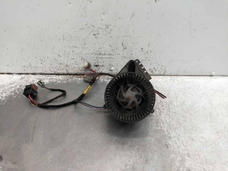 Recambio de motor calefaccion para mercedes sprinter (w901,w904) caja cerr. 2.9 turbodiesel referencia OEM IAM   