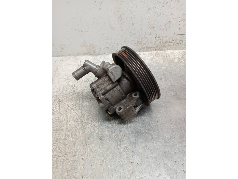 Recambio de bomba direccion para mercedes vito (w638) combi 112 cdi (638.194) referencia OEM IAM   