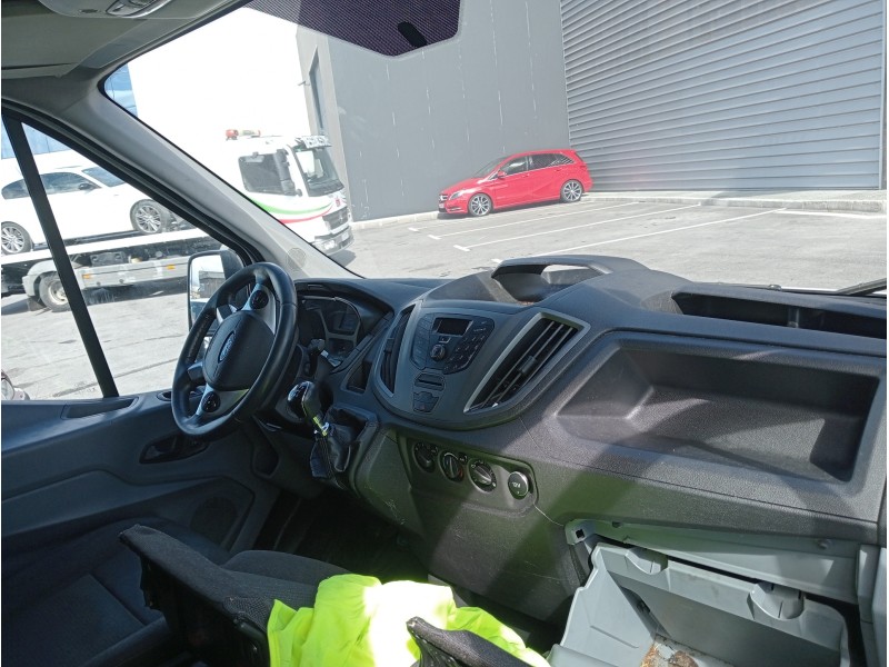 ford transit custom kombi del año 2012