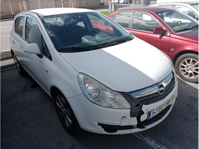 opel corsa d del año 2011
