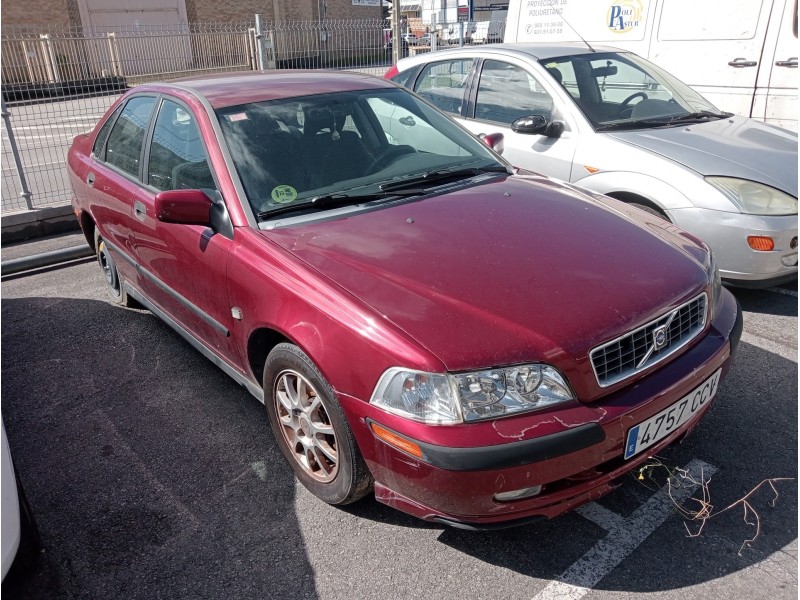 volvo s40 berlina del año 2002
