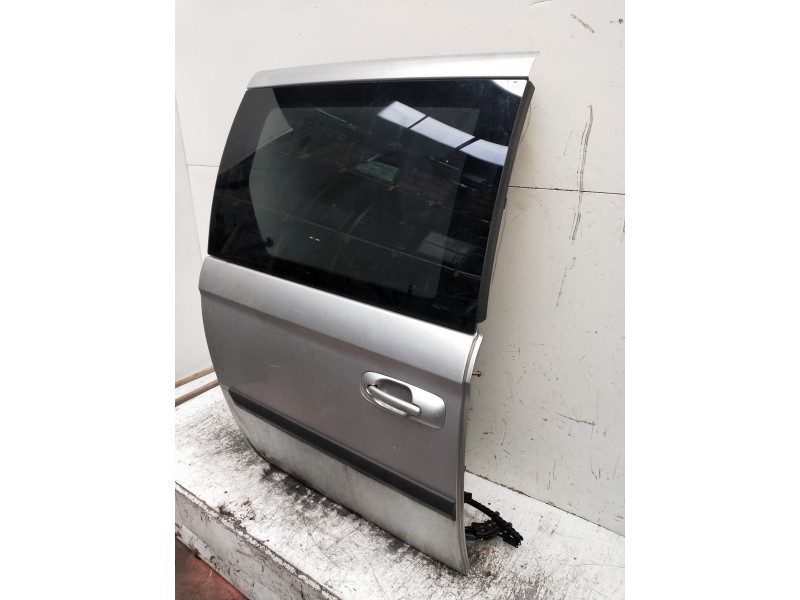 Recambio de puerta lateral corredera derecha para chrysler voyager (rg) 2.5 crd lx referencia OEM IAM   