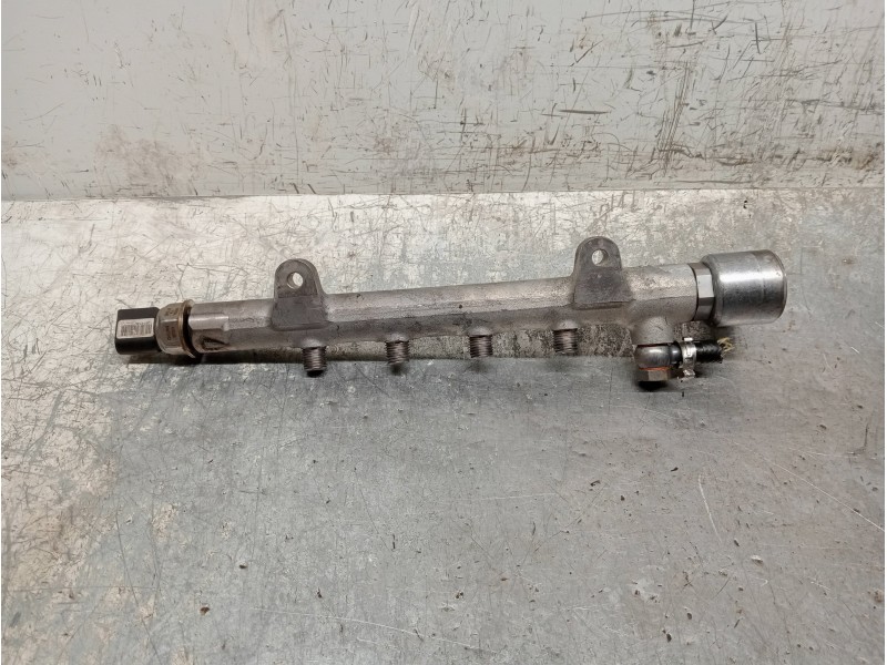 Recambio de rampa inyectora para mercedes clase c (w205) lim. c 220 cdi bluetec (205.004) referencia OEM IAM   