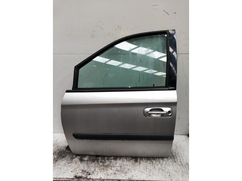 Recambio de puerta delantera izquierda para chrysler voyager (rg) 2.5 crd lx referencia OEM IAM   