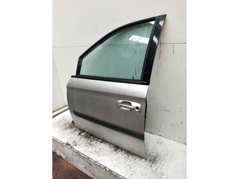 Recambio de puerta delantera izquierda para chrysler voyager (rg) 2.5 crd lx referencia OEM IAM   