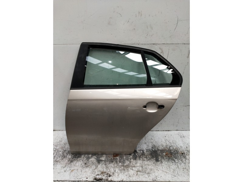 Recambio de puerta trasera izquierda para volkswagen jetta (1k2) advance referencia OEM IAM   4P
