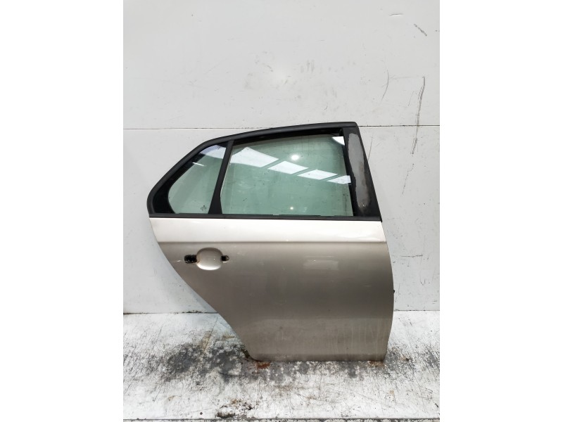 Recambio de puerta trasera derecha para volkswagen jetta (1k2) advance referencia OEM IAM   4P