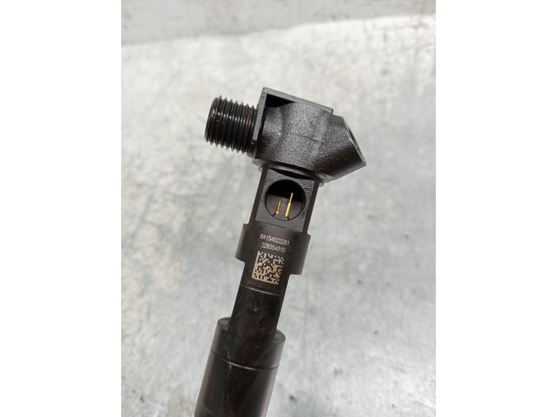 Recambio de inyector para mercedes clase c (w205) lim. c 220 cdi bluetec (205.004) referencia OEM IAM A6510703287 28308779 DELPH