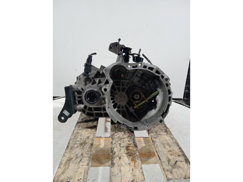 Recambio de caja cambios para hyundai getz (tb) 1.1 básico referencia OEM IAM H61773 001965 5V