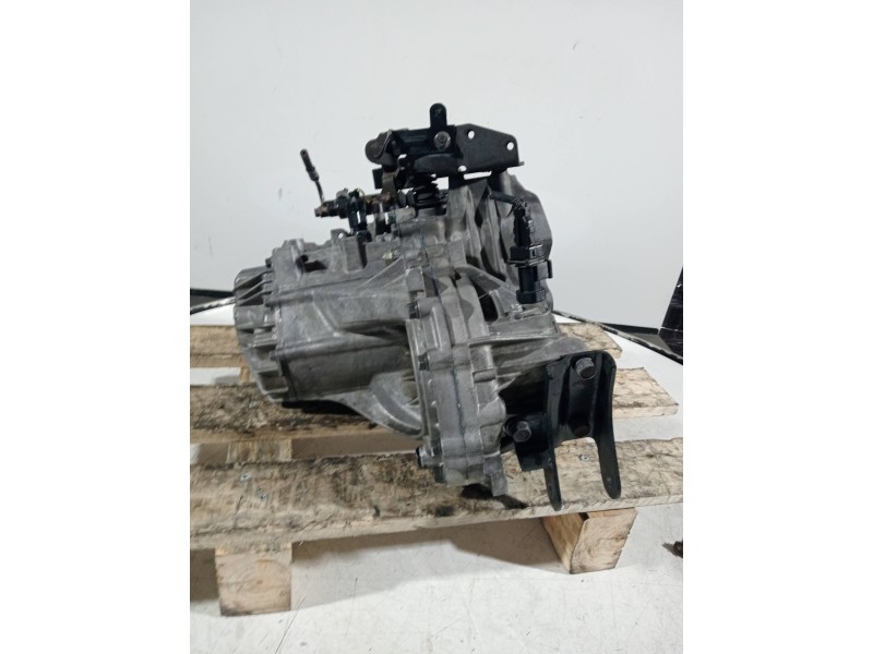 Recambio de caja cambios para hyundai getz (tb) 1.1 básico referencia OEM IAM H61773 001965 5V