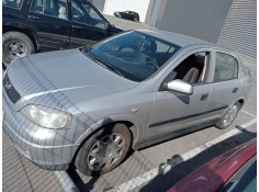 opel astra g berlina del año 1998
