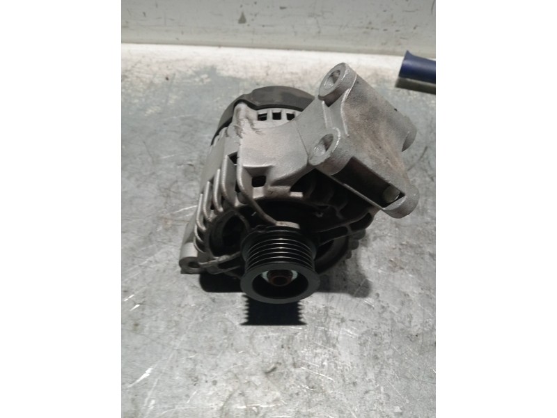 Recambio de alternador para ford focus berlina (cak) ghia referencia OEM IAM   