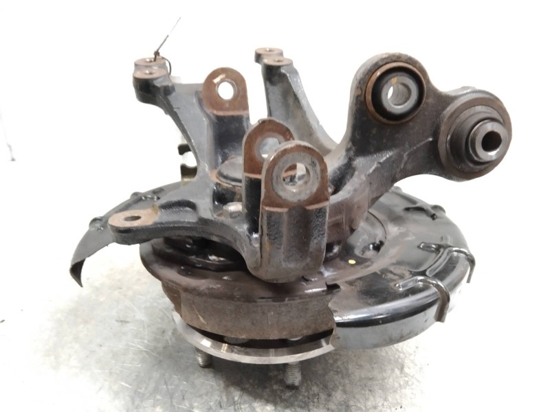 Recambio de mangueta trasera derecha para hyundai i30 1.4 cat referencia OEM IAM   