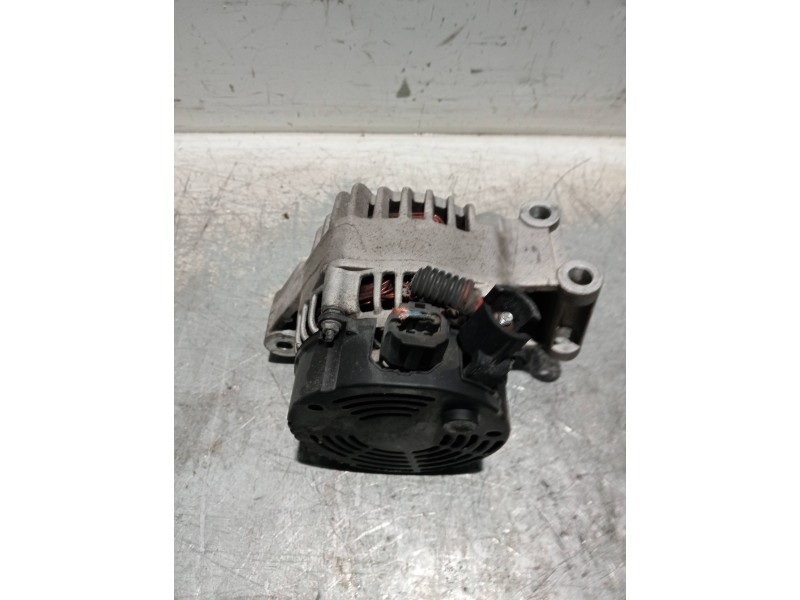 Recambio de alternador para ford focus berlina (cak) ghia referencia OEM IAM   