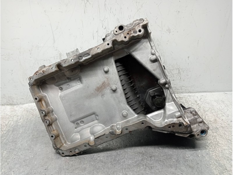 Recambio de carter para mercedes clase c (w205) lim. c 220 cdi bluetec (205.004) referencia OEM IAM A6510141000  