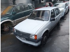 opel corsa a del año 1988