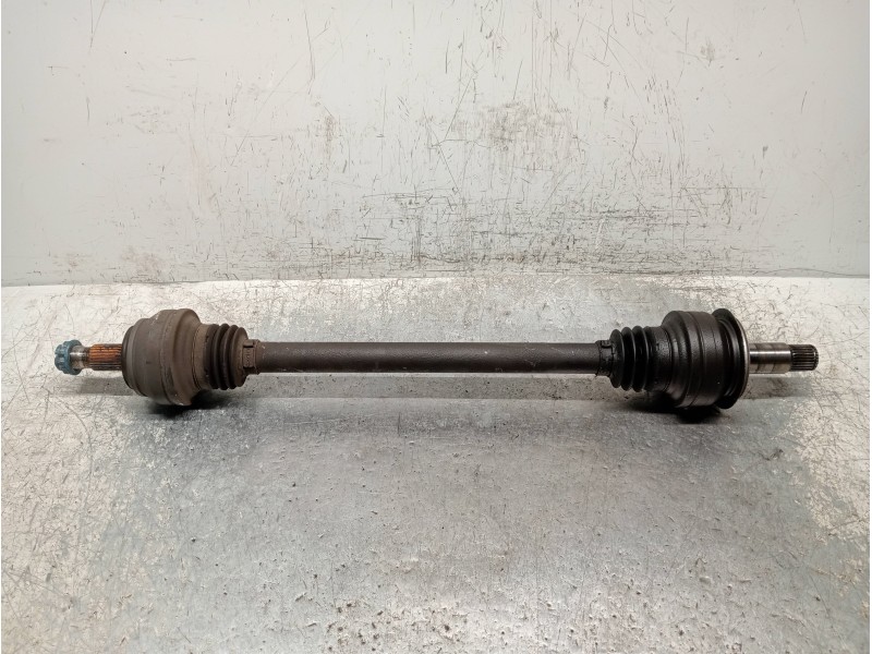 Recambio de transmision trasera izquierda para mercedes clase c (w205) lim. c 220 cdi bluetec (205.004) referencia OEM IAM   