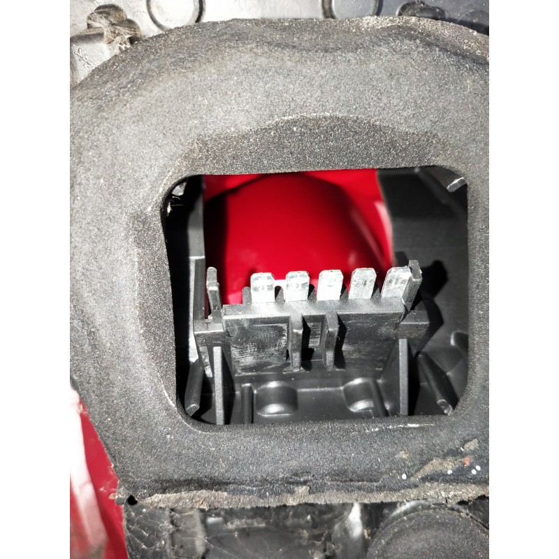 Recambio de piloto trasero izquierdo para opel corsa d cmon referencia OEM IAM 13186350 89038960A 