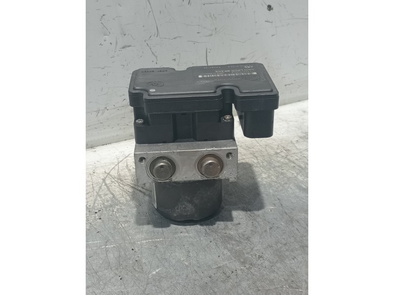 Recambio de abs para mazda 3 berlina (bk) 1.6 16v cat referencia OEM IAM 10097001053 5WK84100 