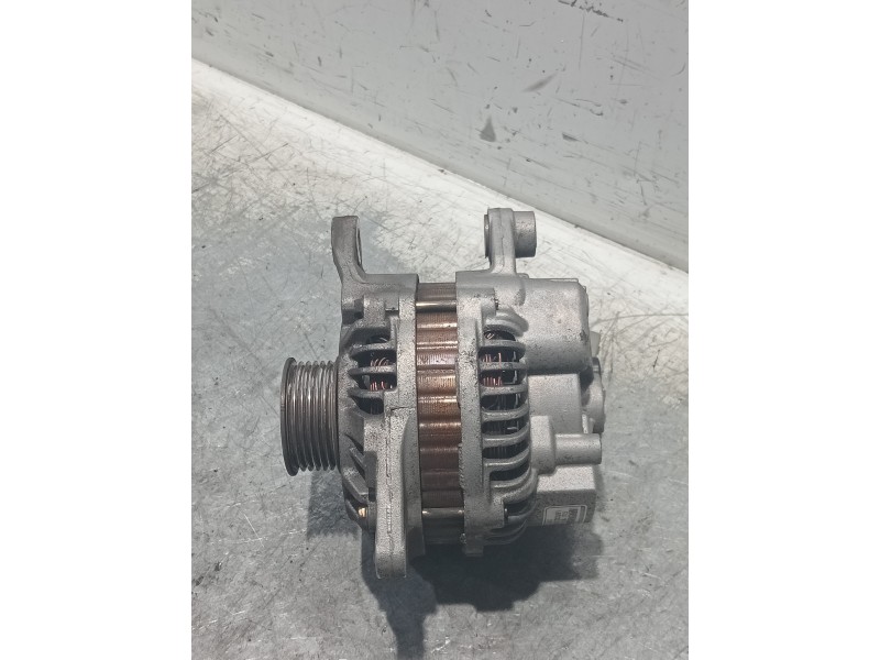 Recambio de alternador para mazda 3 berlina (bk) 1.6 16v cat referencia OEM IAM A2TC0091  