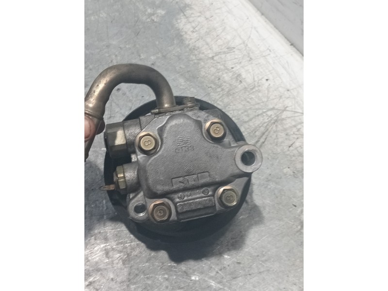 Recambio de bomba direccion para mazda 3 berlina (bk) 1.6 16v cat referencia OEM IAM   