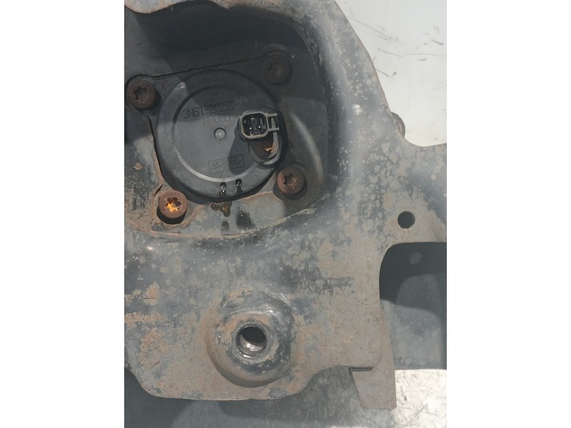 Recambio de mangueta trasera derecha para mazda 3 berlina (bk) 1.6 16v cat referencia OEM IAM 3M515A968  