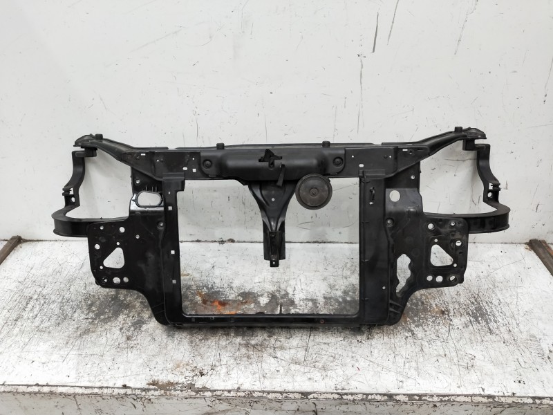 Recambio de panel frontal para hyundai getz (tb) 1.1 básico referencia OEM IAM   