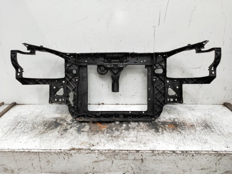 Recambio de panel frontal para hyundai getz (tb) 1.1 básico referencia OEM IAM   