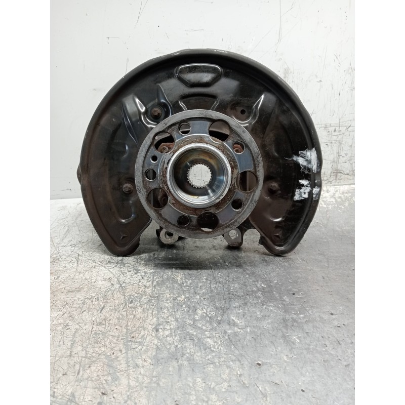 Recambio de mangueta trasera izquierda para mercedes clase c (w205) lim. c 220 cdi bluetec (205.004) referencia OEM IAM   