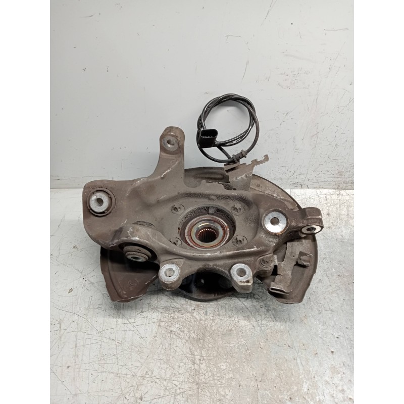 Recambio de mangueta trasera derecha para mercedes clase c (w205) lim. c 220 cdi bluetec (205.004) referencia OEM IAM   