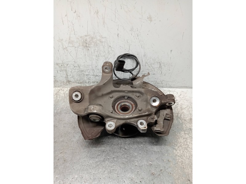 Recambio de mangueta trasera derecha para mercedes clase c (w205) lim. c 220 cdi bluetec (205.004) referencia OEM IAM   