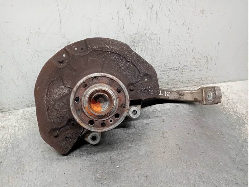 Recambio de mangueta delantera izquierda para mercedes clase c (w205) lim. c 220 cdi bluetec (205.004) referencia OEM IAM   