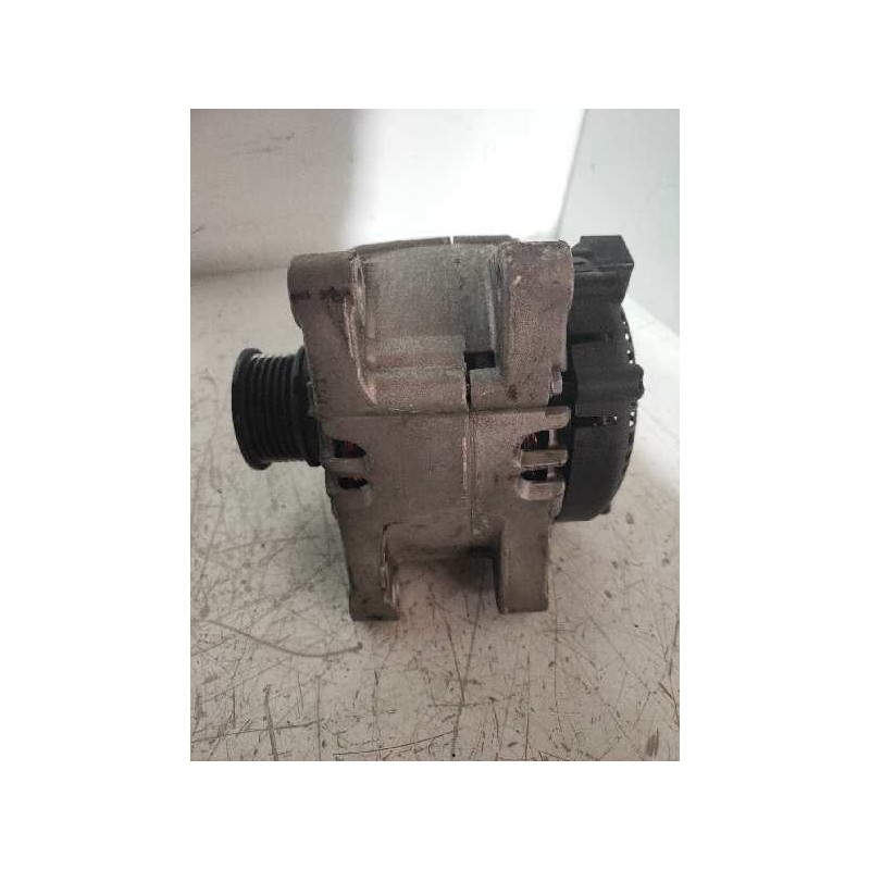 Recambio de alternador para ford fiesta (ccn) black edition referencia OEM IAM AV6N10300DC 115097987 TG12C122 120 AMPERIOS