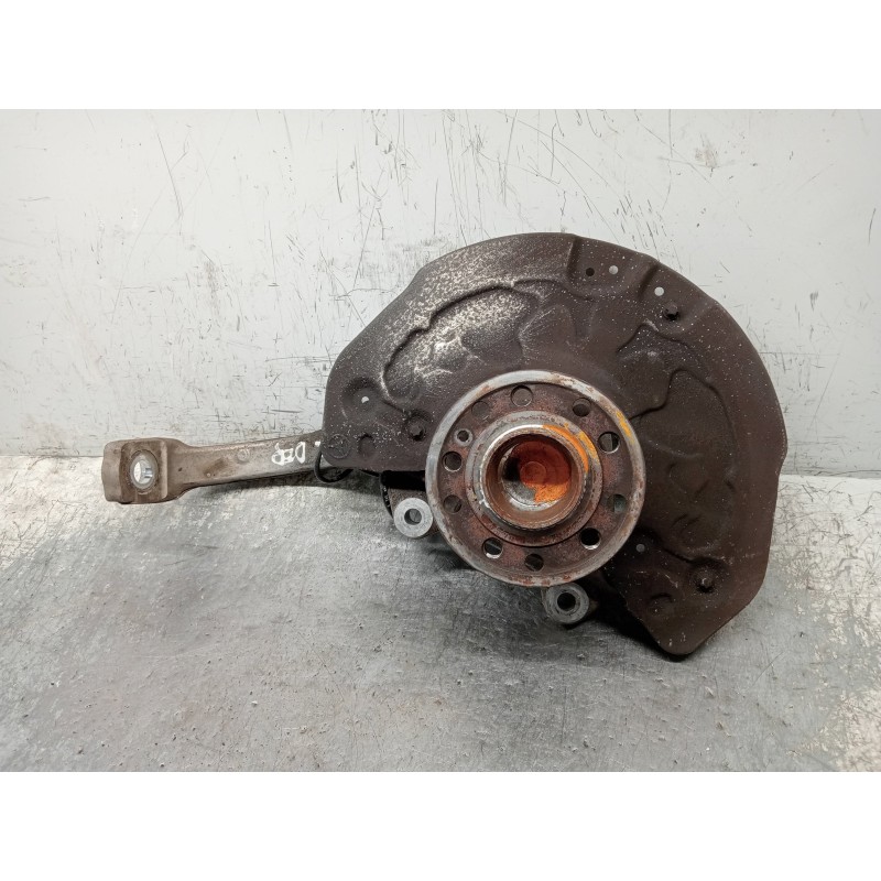 Recambio de mangueta delantera derecha para mercedes clase c (w205) lim. c 220 cdi bluetec (205.004) referencia OEM IAM   