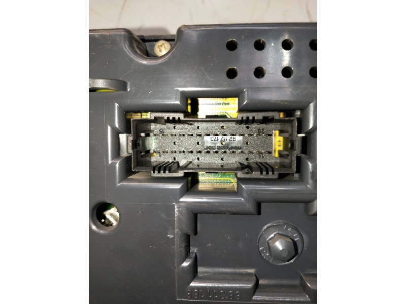 Recambio de cuadro instrumentos para volkswagen golf iii berlina (1h1) gl referencia OEM IAM 87001262  