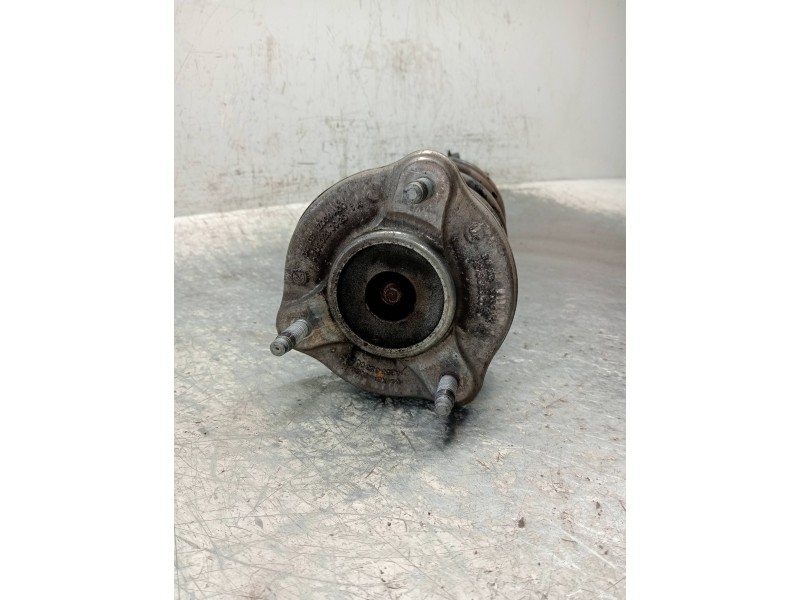 Recambio de amortiguador delantero derecho para mercedes clase c (w205) lim. c 220 cdi bluetec (205.004) referencia OEM IAM A205