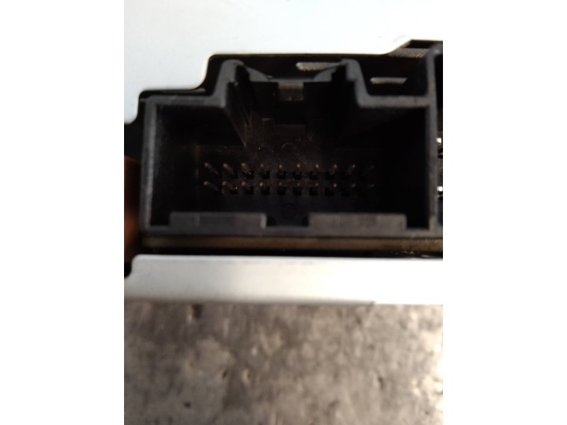 Recambio de sistema audio / radio cd para opel karl edition referencia OEM IAM 42486762 557799431 