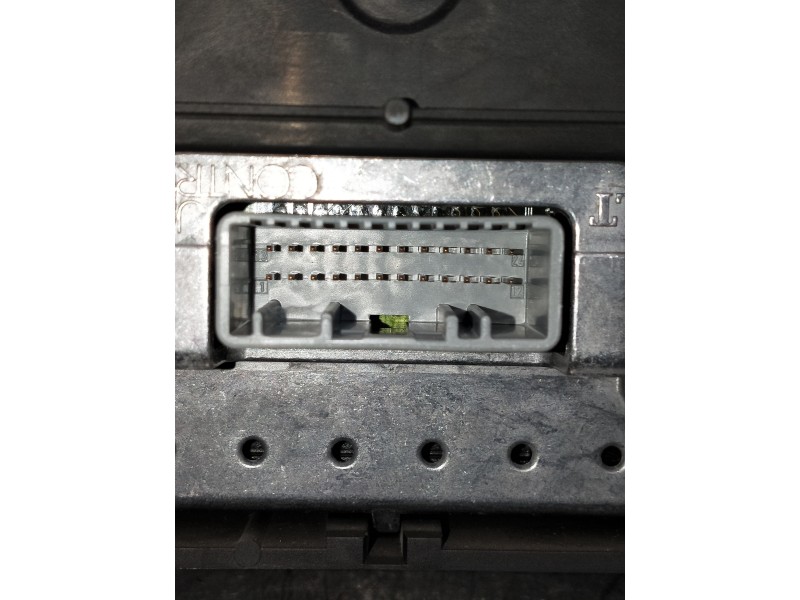 Recambio de cuadro instrumentos para renault scenic ii grand confort dynamique referencia OEM IAM P8200484807  