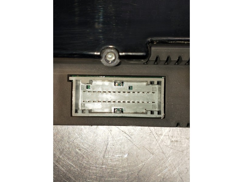 Recambio de cuadro instrumentos para renault scenic ii grand confort dynamique referencia OEM IAM P8200484807  