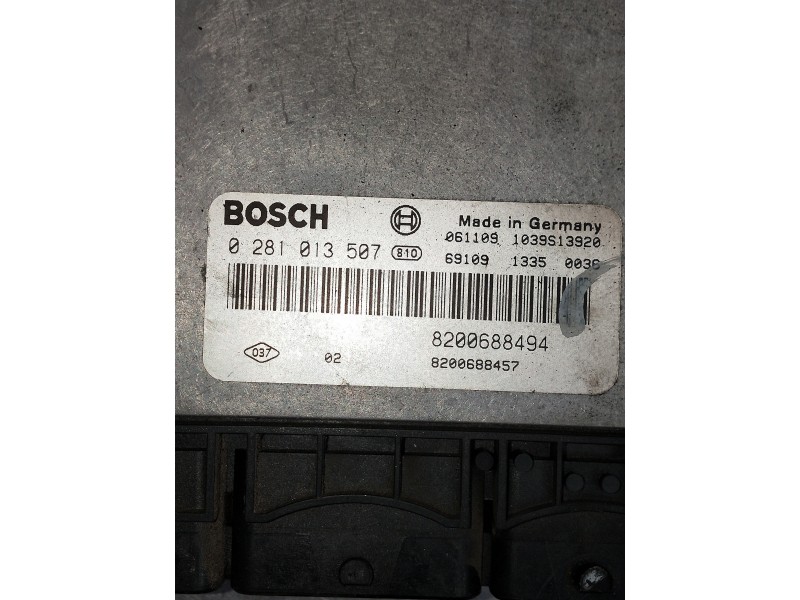 Recambio de centralita motor uce para renault scenic ii grand confort dynamique referencia OEM IAM 0281013507  