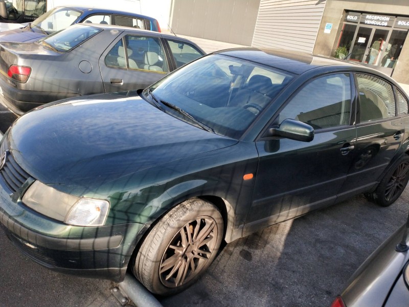 volkswagen passat berlina (3b2) del año 1997