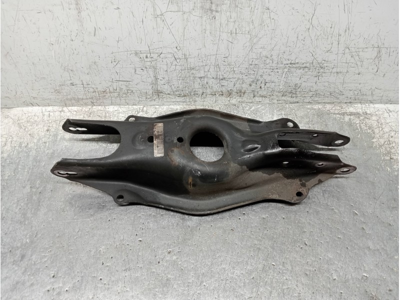 Recambio de brazo suspension inferior trasero derecho para mercedes clase c (w205) lim. c 220 cdi bluetec (205.004) referencia O