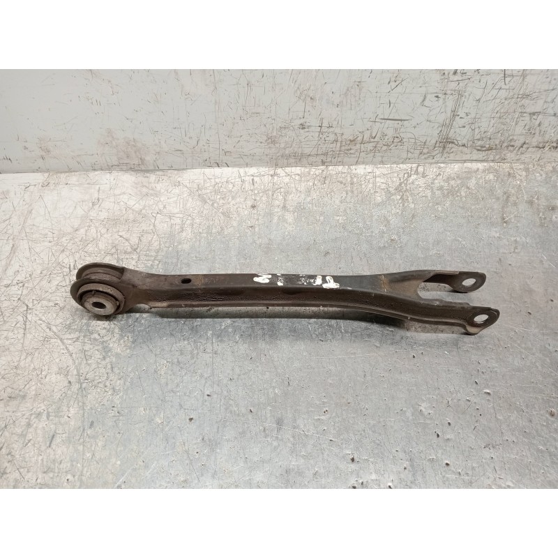 Recambio de brazo suspension inferior trasero izquierdo para mercedes clase c (w205) lim. c 220 cdi bluetec (205.004) referencia