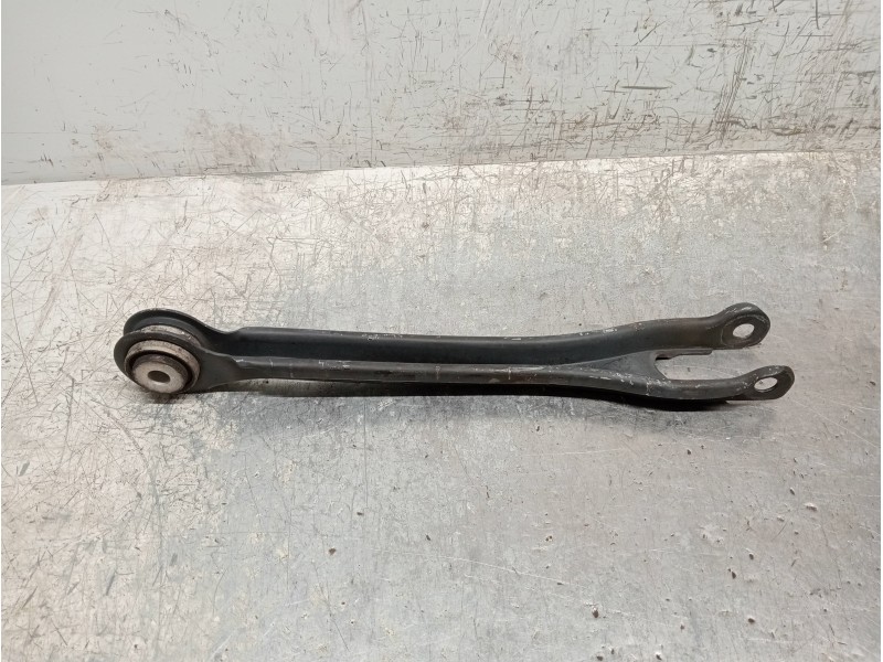 Recambio de brazo suspension inferior trasero derecho para mercedes clase c (w205) lim. c 220 cdi bluetec (205.004) referencia O