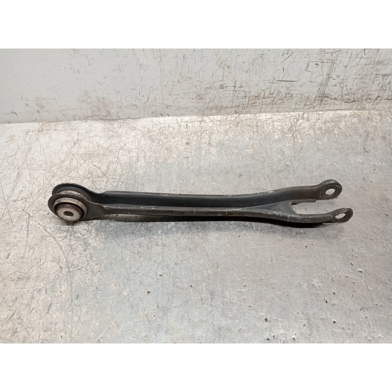 Recambio de brazo suspension inferior trasero derecho para mercedes clase c (w205) lim. c 220 cdi bluetec (205.004) referencia O
